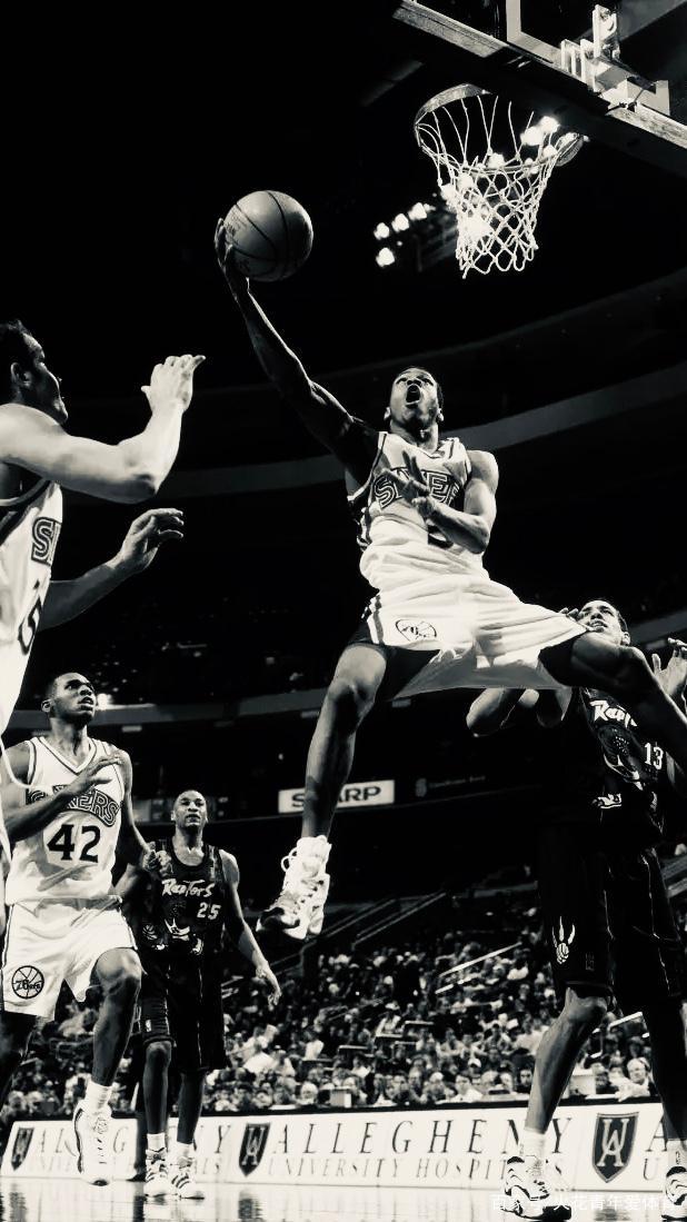 篮球中如何判断对方的意图？（在篮球场上如何读懂对手的意图？）